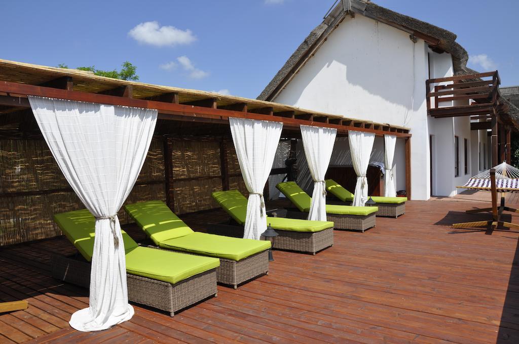 Doi Capitani Hotell Crisan  Exteriör bild