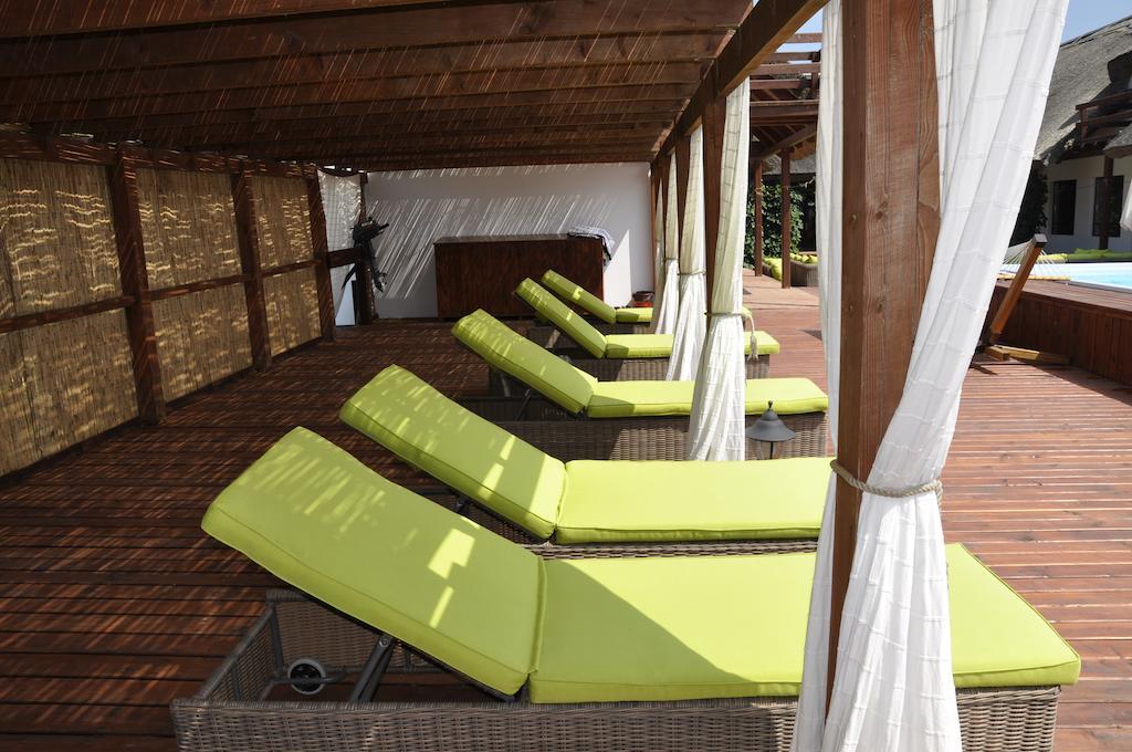 Doi Capitani Hotell Crisan  Exteriör bild
