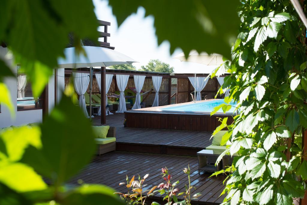 Doi Capitani Hotell Crisan  Exteriör bild