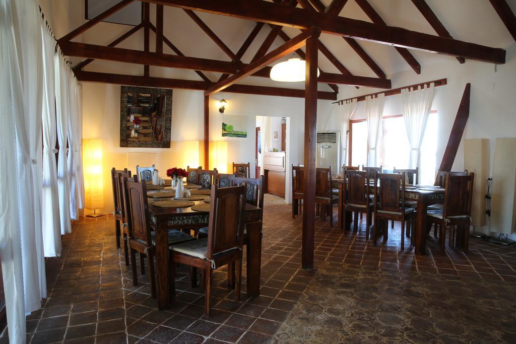 Doi Capitani Hotell Crisan  Exteriör bild