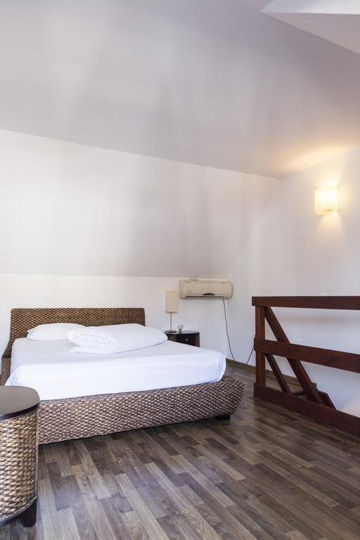 Doi Capitani Hotell Crisan  Exteriör bild